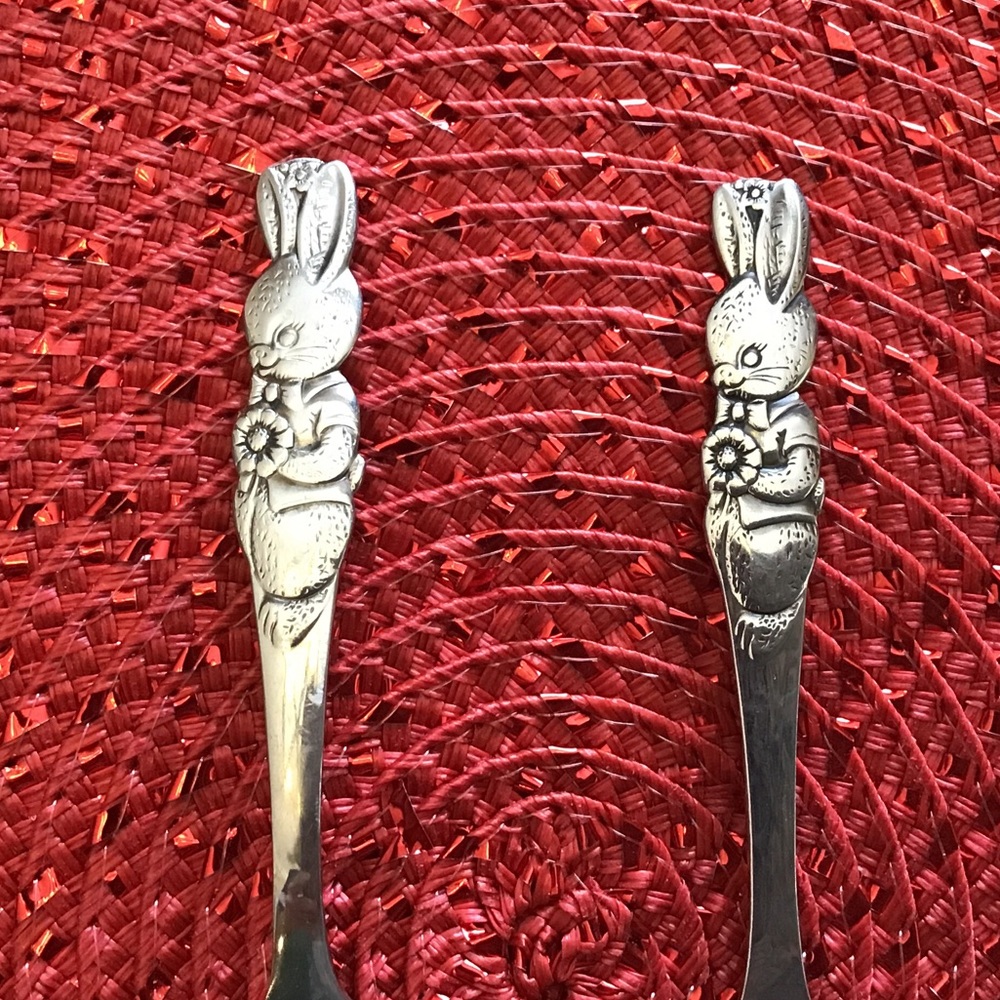 Oneida Peter Rabbit baby flatware set. Vintage - Picture 4 of 6